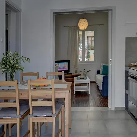 Sinioritsa's House 公寓 *