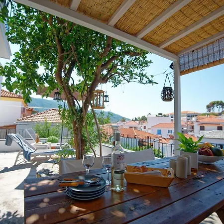 Sinioritsa's House 公寓 *