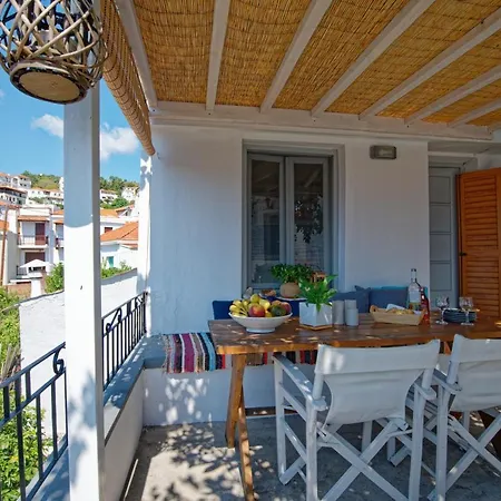 Sinioritsa's House Апартаменты *