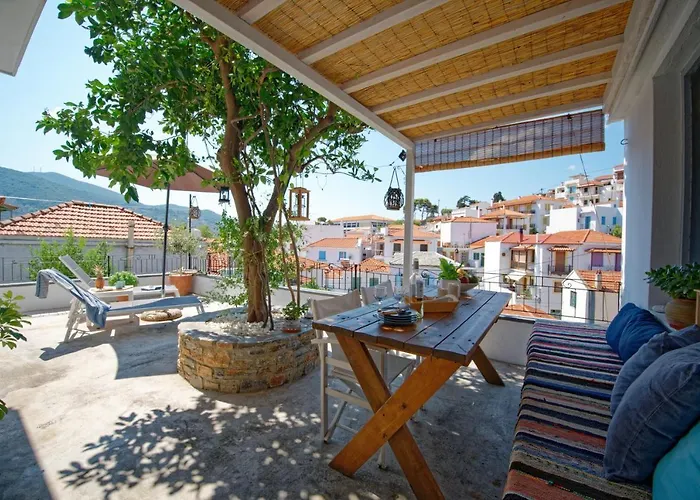 Апартаменты Sinioritsa's House